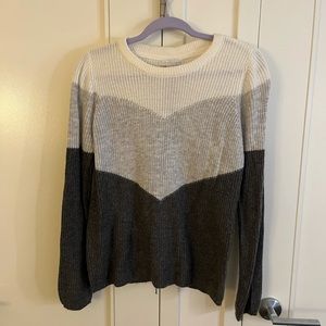White and Gray Chevron Sweater with Back Zipper, Size S